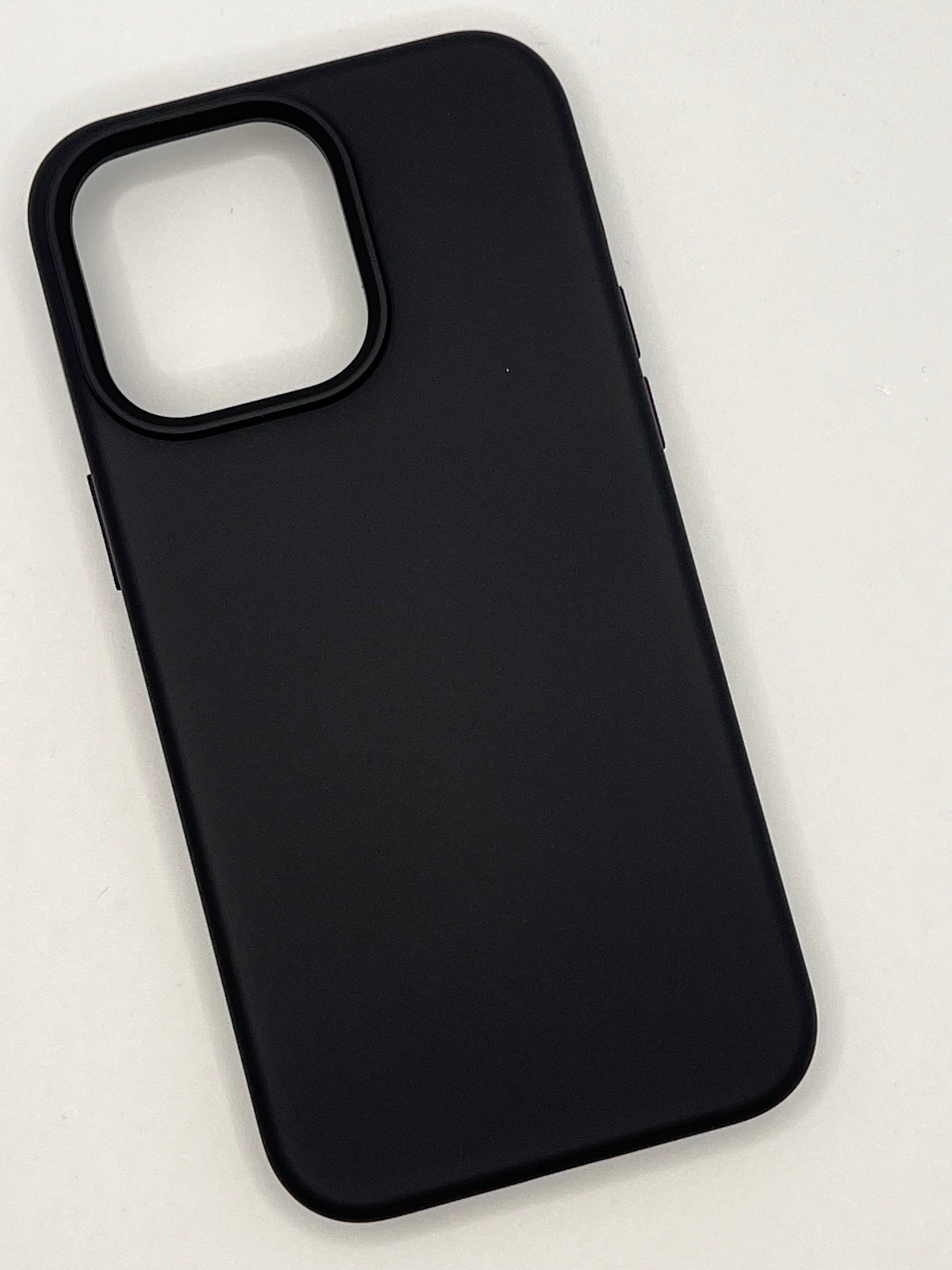 iPhone 15 Pro Max Hard Black Case